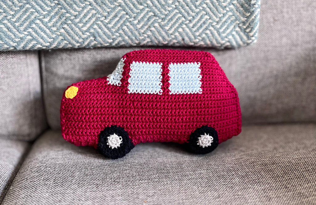 Virkmönster amigurumi: Bil som kudde eller leksak (PDF)