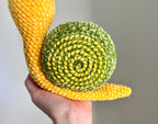 Virkad amigurumi: Snigel velvet grön/gul