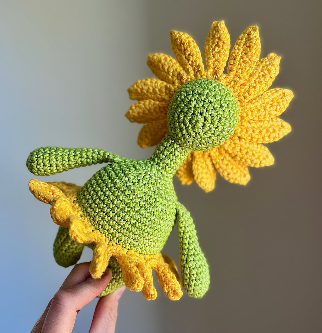 Virkmönster amigurumi: Solros som fantasifigur (PDF)
